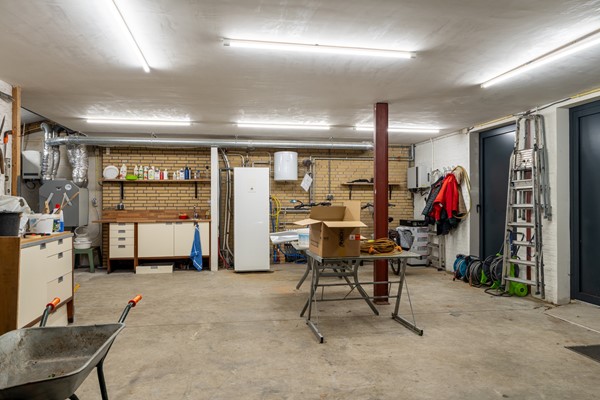 Medium property photo - Zuidhollandsedijk 141, 5171 TL Kaatsheuvel